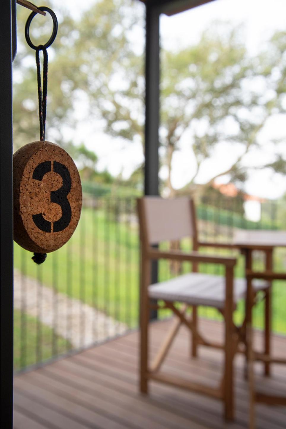 Wood Mood Lodges Cristelo  Phòng bức ảnh